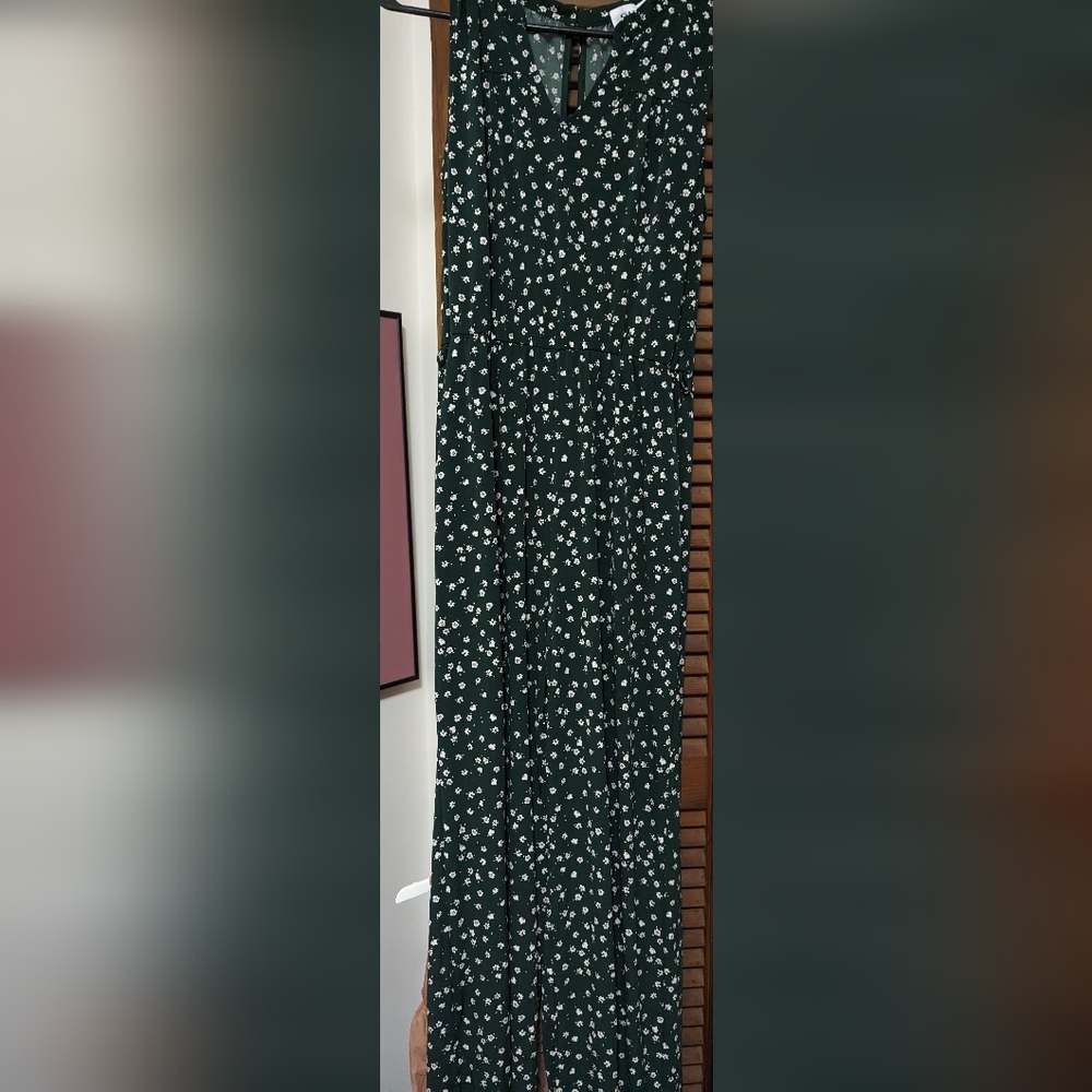 Jumpsuit - Picture 3 of 3